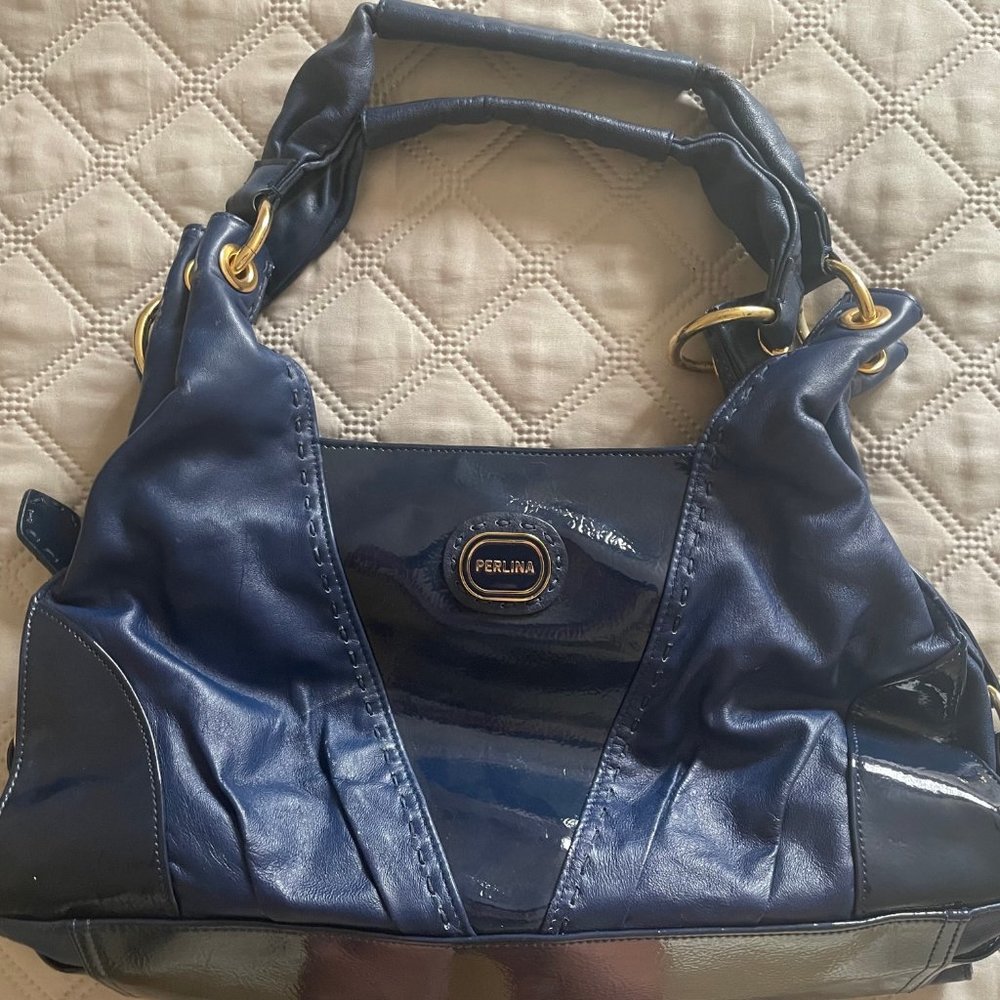 Perlina leather purse